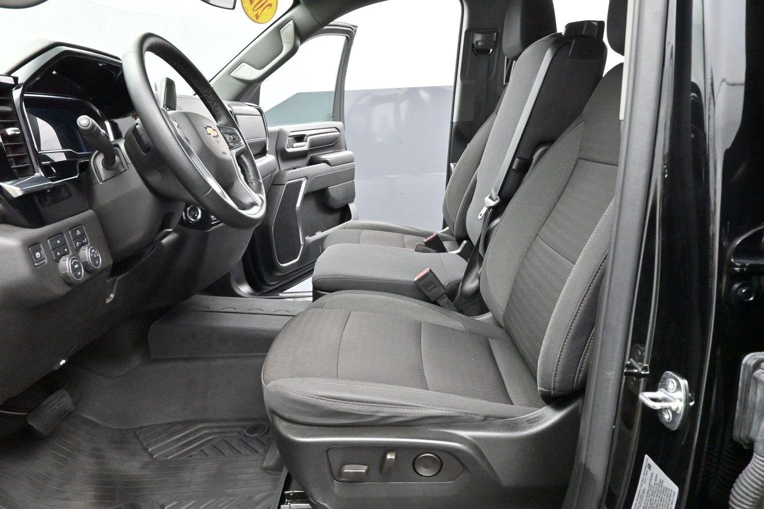 Used 2024 Black Chevrolet LT image 13