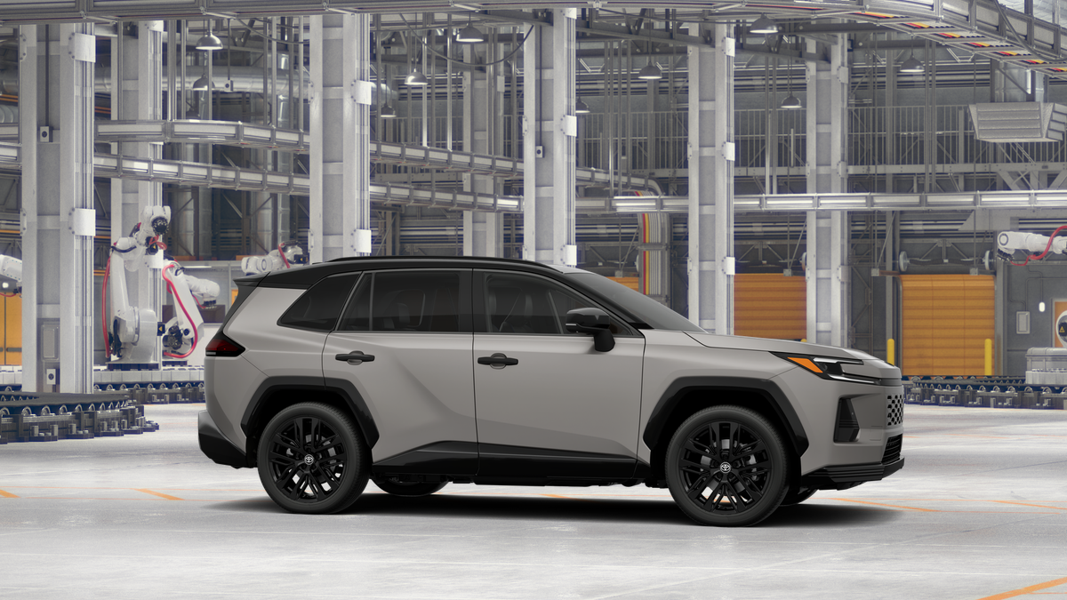 New 2026 Meteor Shower with Midnight Black Metallic roof Toyota XSE image 13