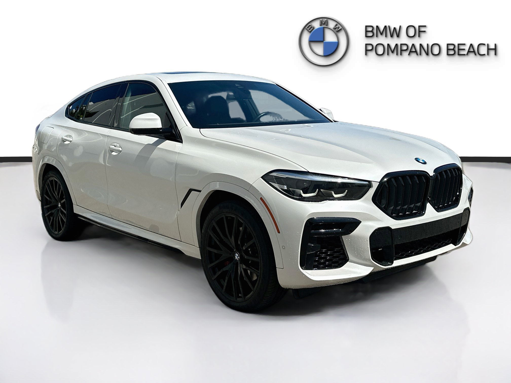 Certified Used 2023 Mineral White Metallic BMW xDrive40i image 1