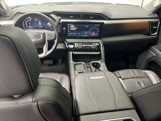 Used 2025 Summit White GMC Denali image 4