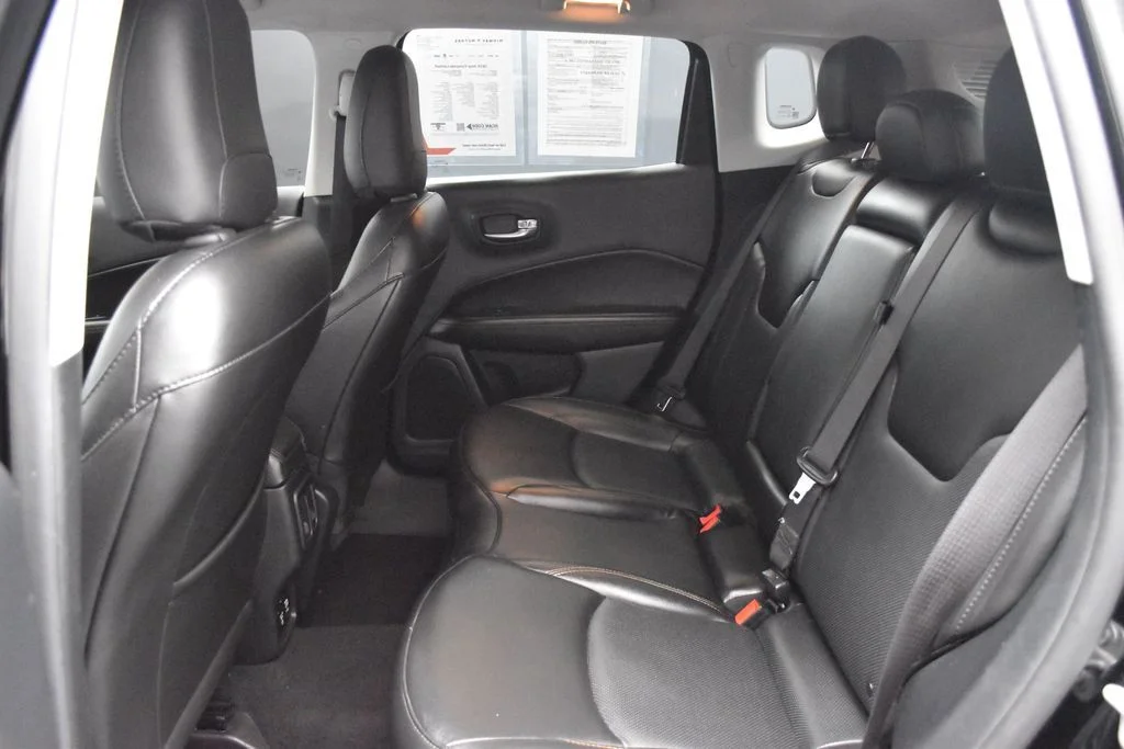 Used 2020 Black Jeep Limited image 23