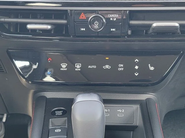 2025 Nissan Kicks SR AWD - Photo 24