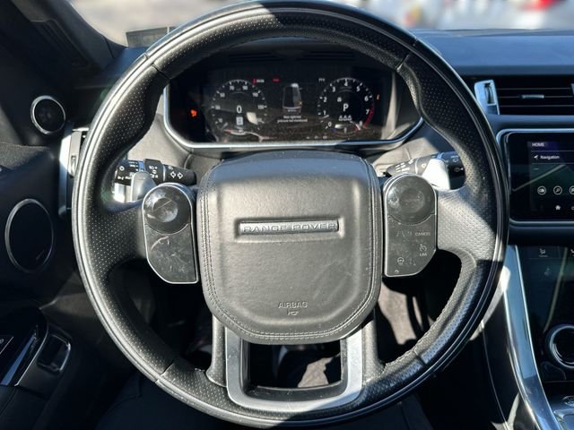 Used 2022 Black Land Rover HSE Silver Edition image 16