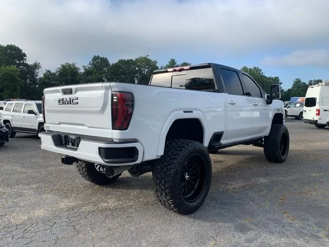 Used 2026 White GMC AT4 image 10