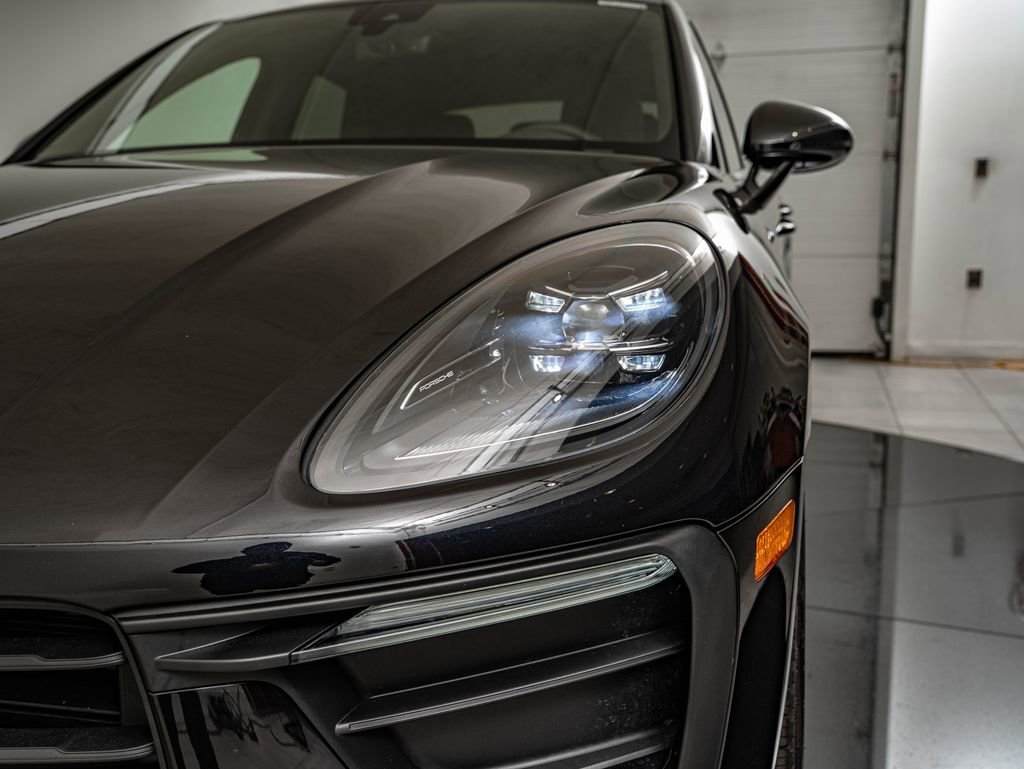 Used 2025 Jet Black Metallic Porsche  image 16