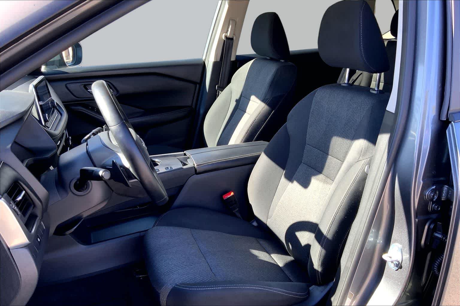Used 2025 Gun Metallic Nissan SV image 9
