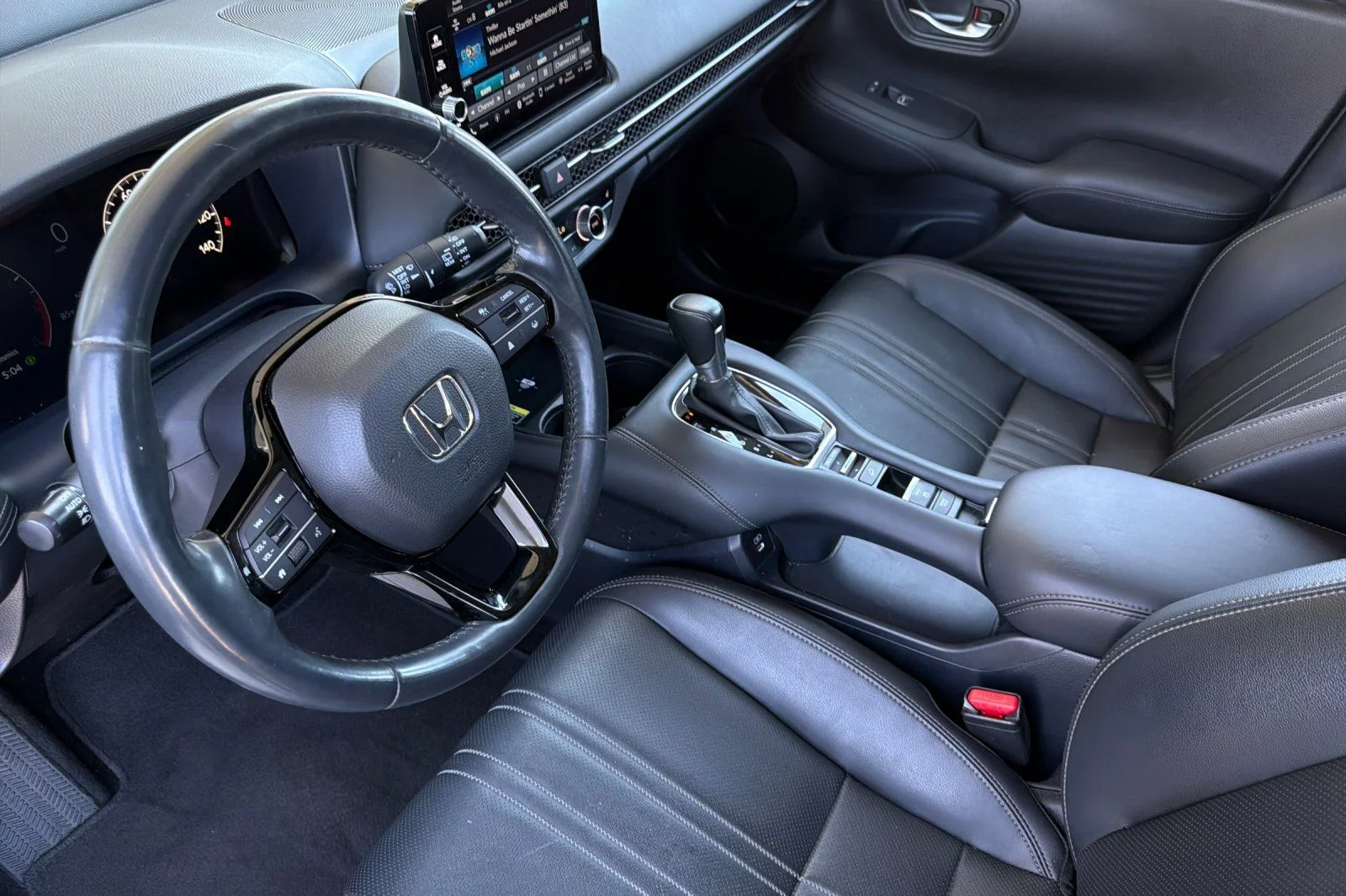 Used 2024  Honda EX-L image 12
