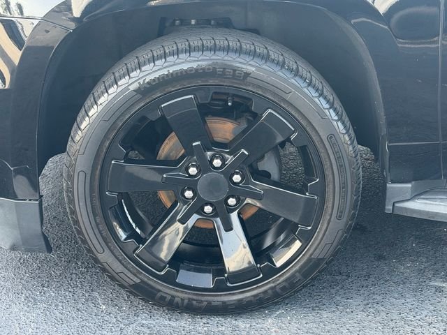 Used 2019 Black Chevrolet LT image 15
