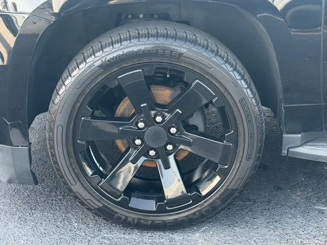 Used 2019 Black Chevrolet LT image 15