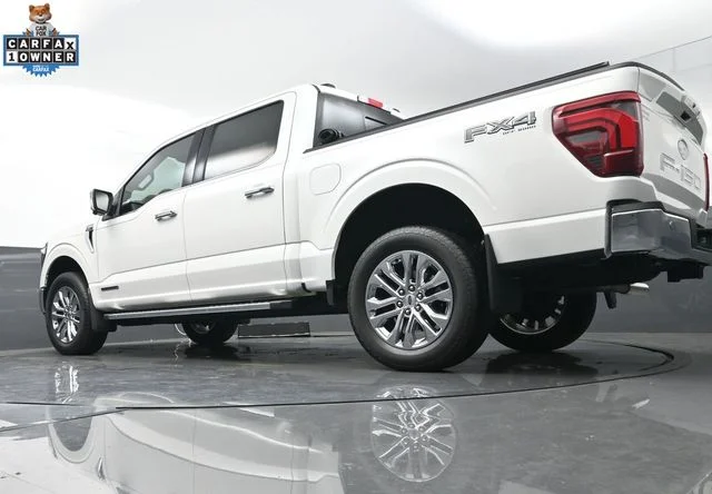 Used 2025 White Ford Lariat image 53