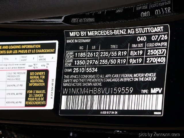 New 2027 Black Mercedes-Benz GLC 300 image 26