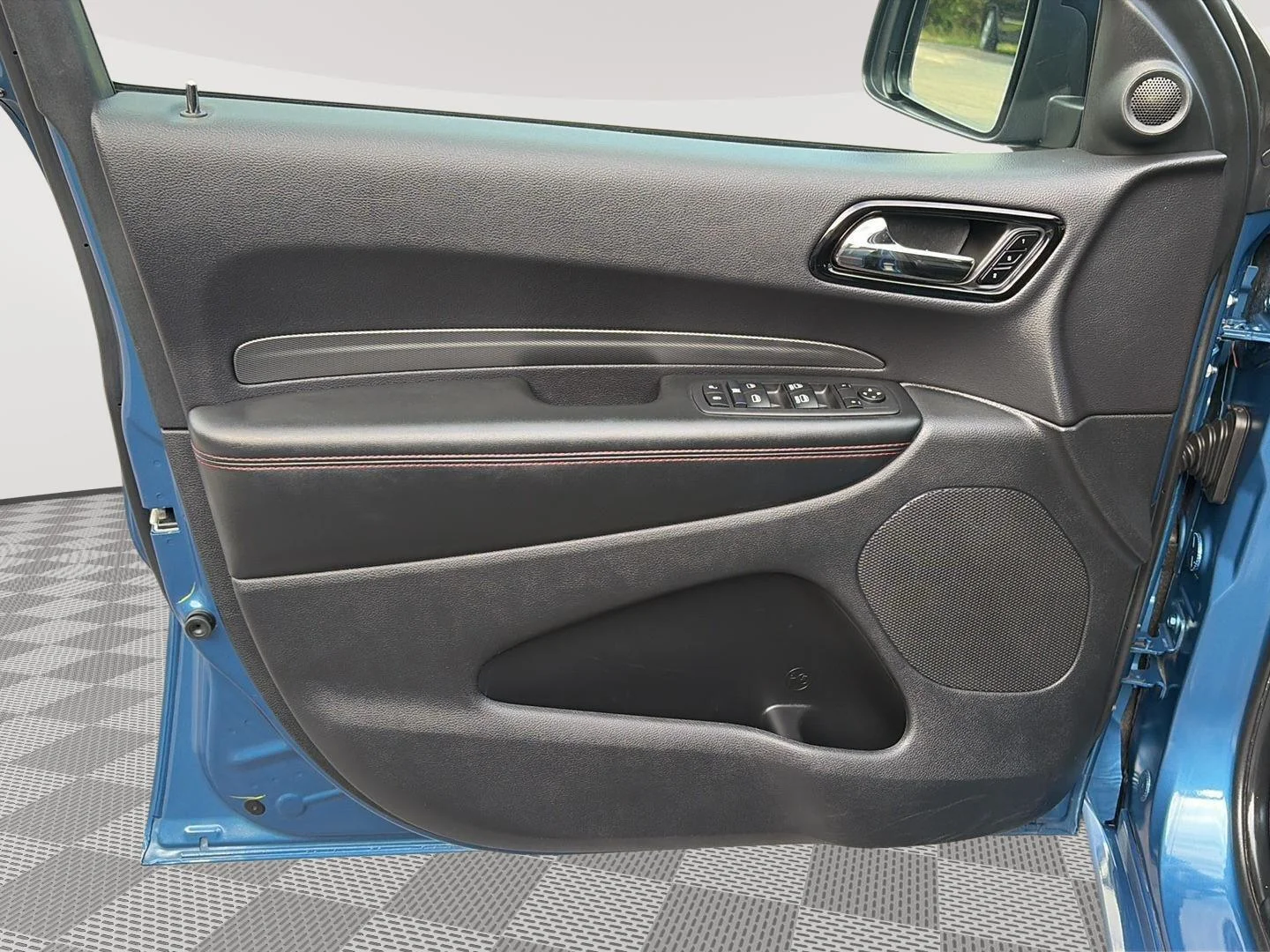 Used 2025 Frostbite Pearlcoat Dodge GT Plus image 12