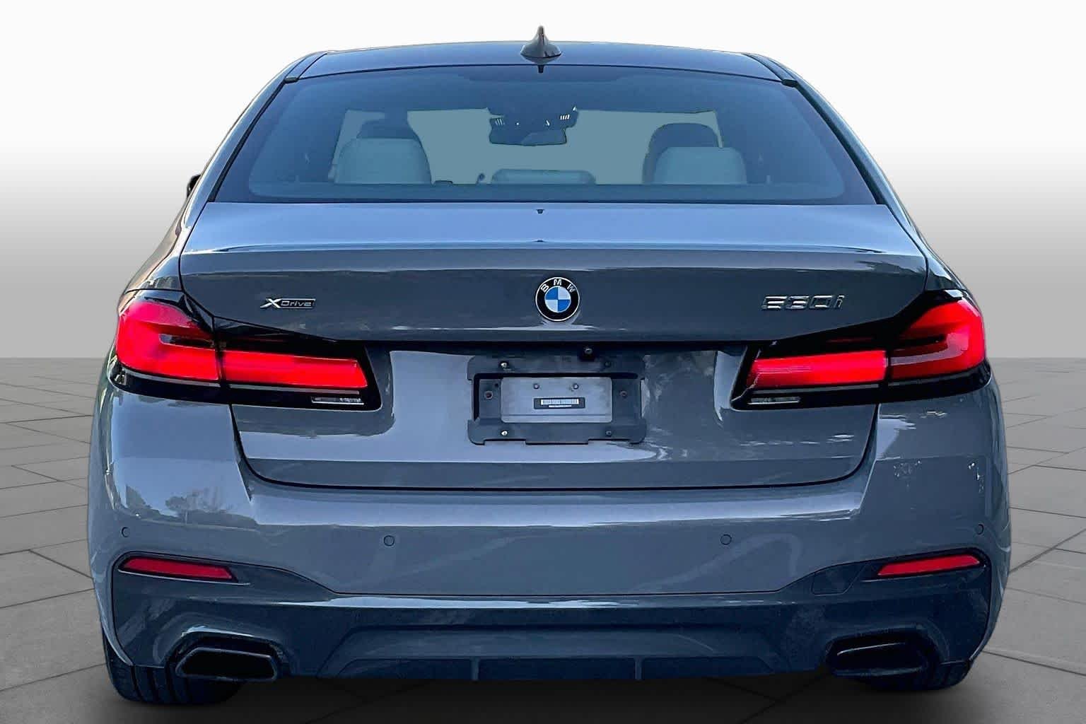 Used 2021 Bernina Grey Amber Effect Metallic BMW 530i xDrive image 4