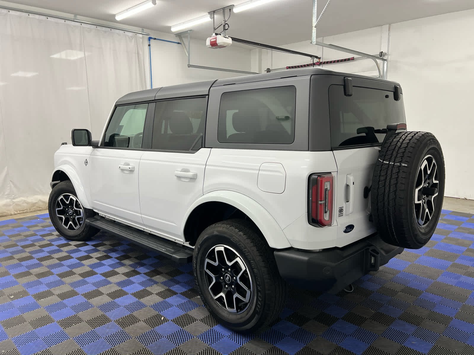 Used 2024 Oxford White Ford Outer Banks image 6