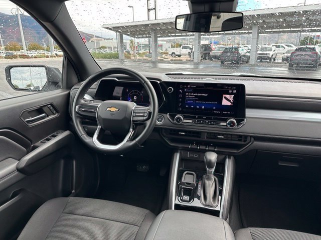 2023 Chevrolet Colorado LT - Photo 30