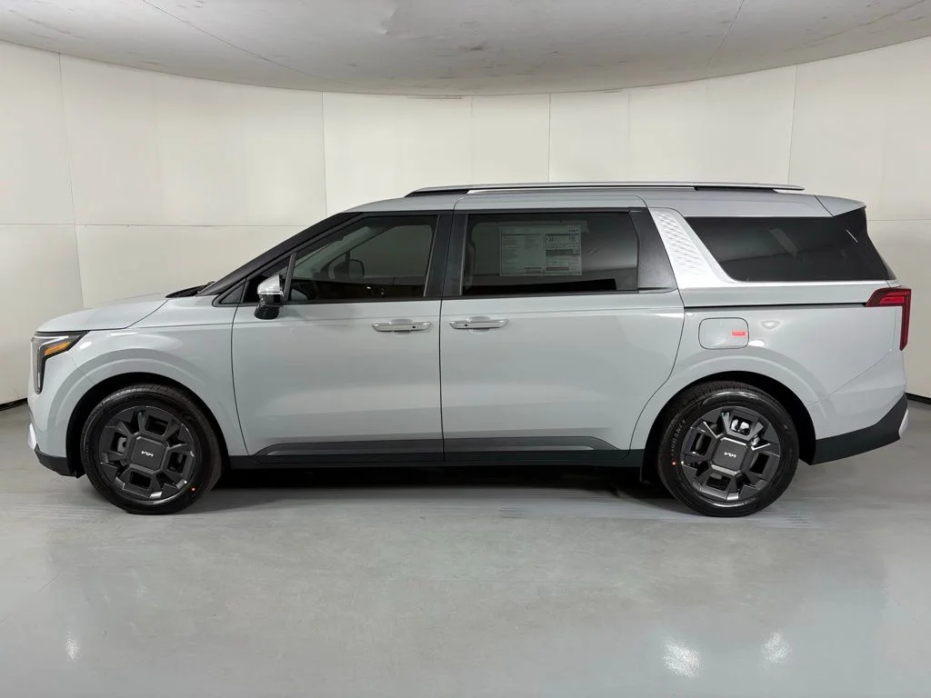New 2026 Ceramic Silver Kia EX image 5