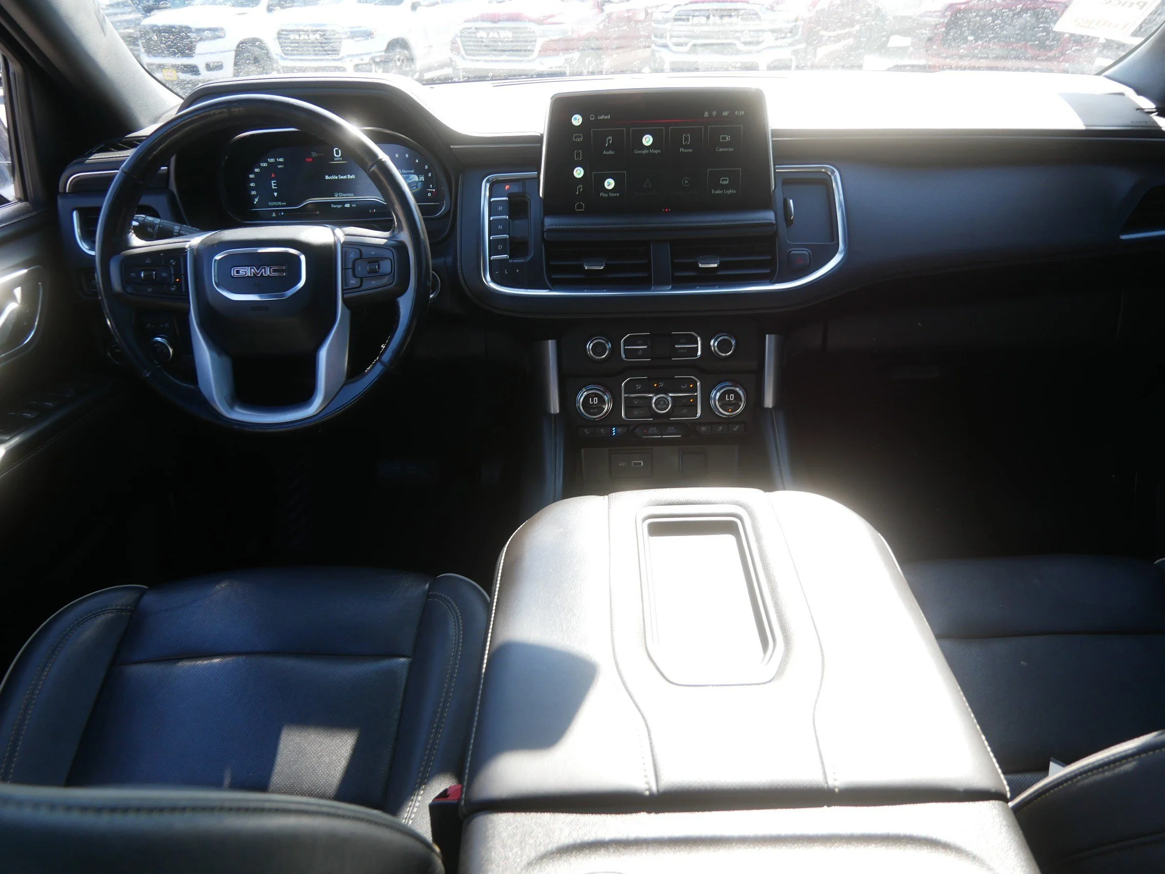 2022 GMC Yukon XL SLT - Photo 10