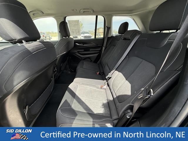 Certified Used 2023 Diamond Black Crystal Pearlcoat Jeep Laredo image 21