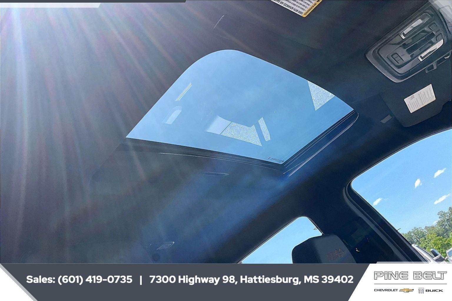 New 2026 Polar White Tricoat Chevrolet High Country image 17
