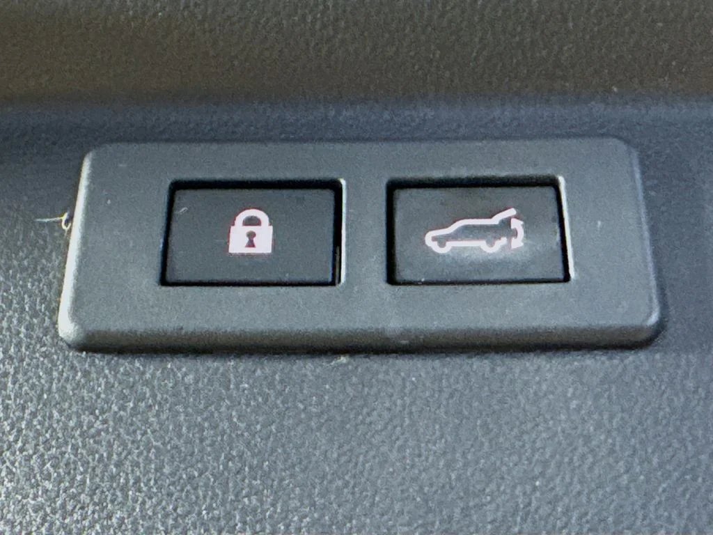 Used 2020 Gray Subaru Limited image 33