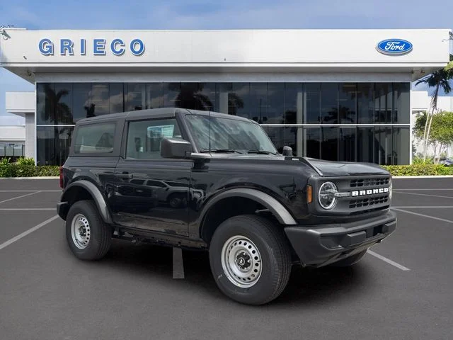 2026 Ford Bronco Base