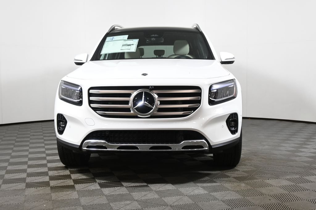 Used 2026 Polar White Mercedes-Benz GLB 250 image 10