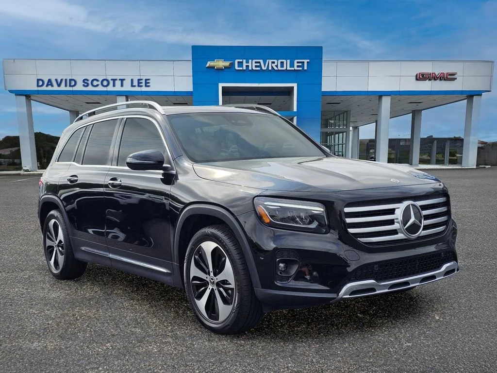 Used 2024  Mercedes-Benz GLB 250 image 5