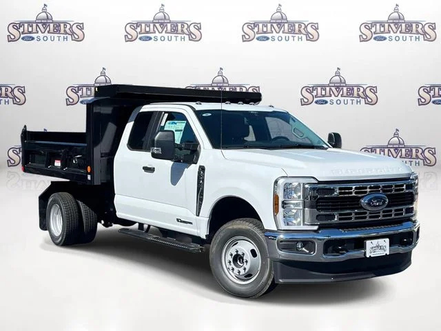 New 2026 White Ford XL image 1