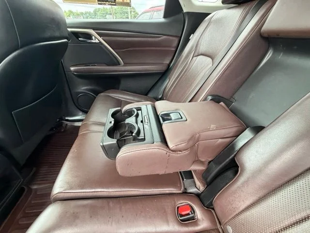 Used 2016  Lexus 350 image 26