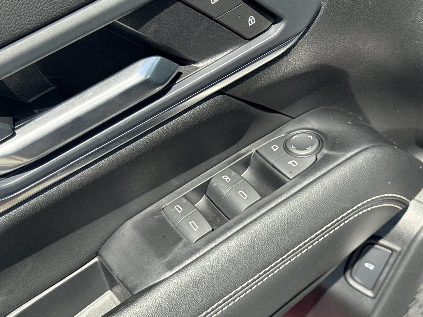 2027 GMC Terrain Elevation - Photo 19
