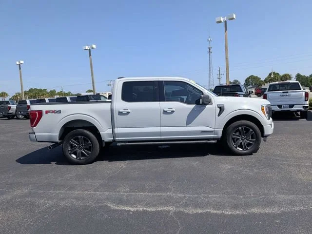 Used 2023 Avalanche Ford XL image 2