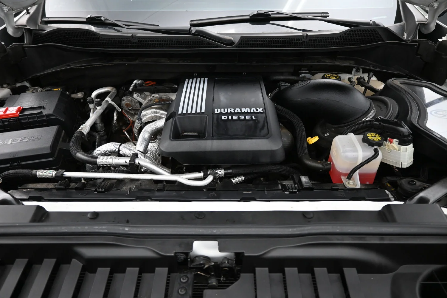 Used 2024 Summit White Chevrolet ZR2 image 10