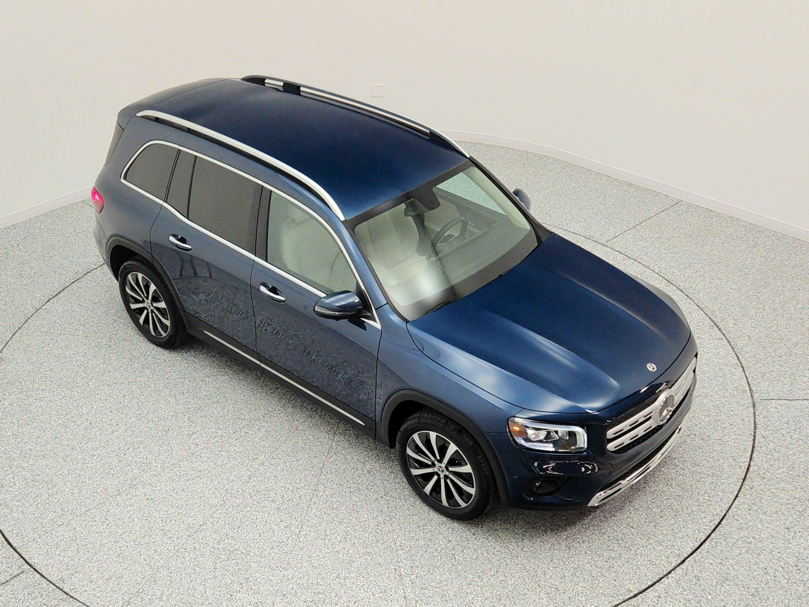 Used 2022 Denim Blue Metallic Mercedes-Benz GLB 250 SUV image 24