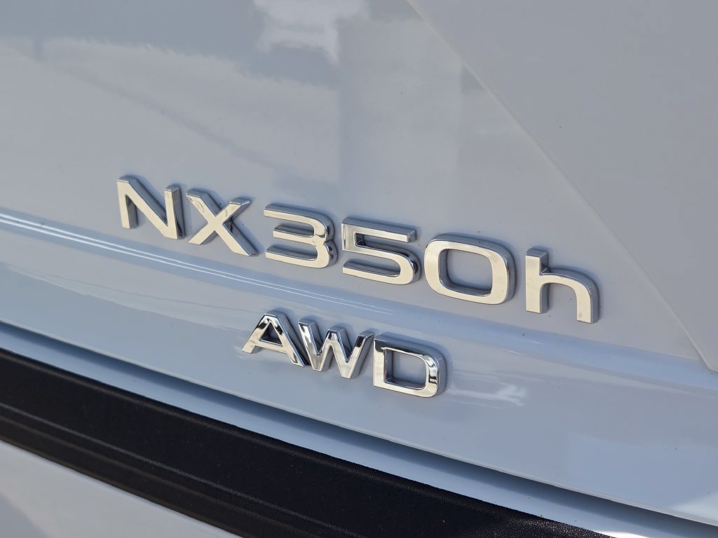 Certified Used 2026 WHITE NOVA GLASS FLAKE Lexus 350h Premium image 31