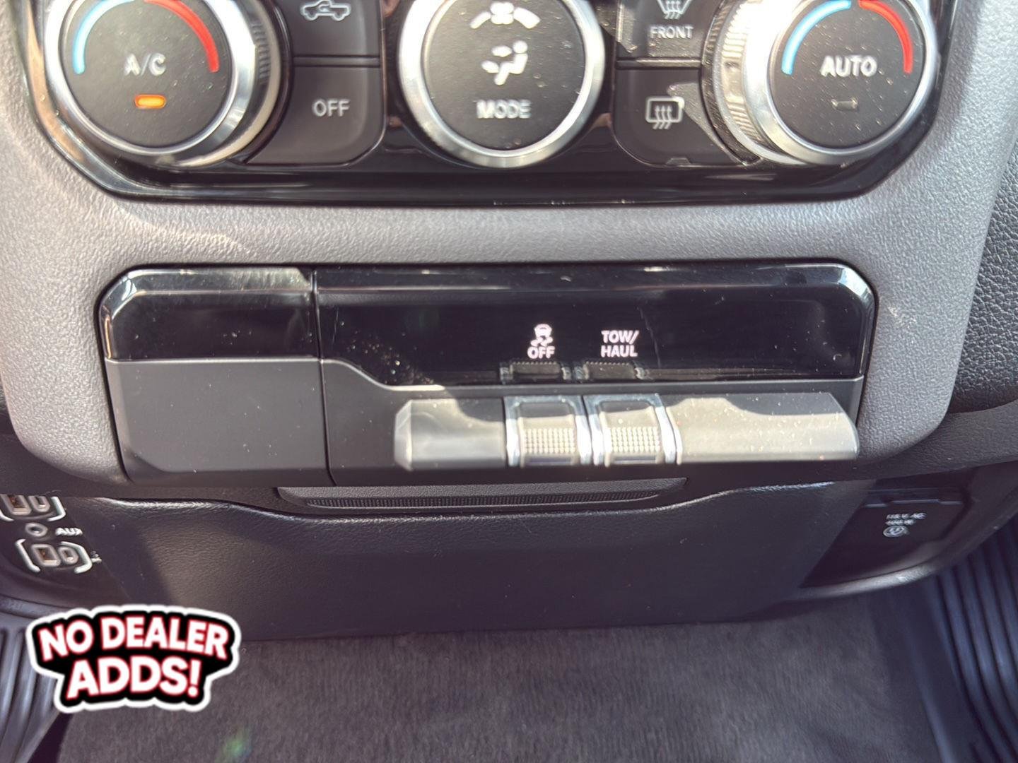 Used 2023 Billet Silver Metallic Clearcoat Ram Laramie image 23