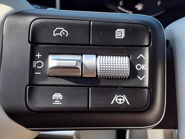 New 2026 White Hyundai SE AWD image 18