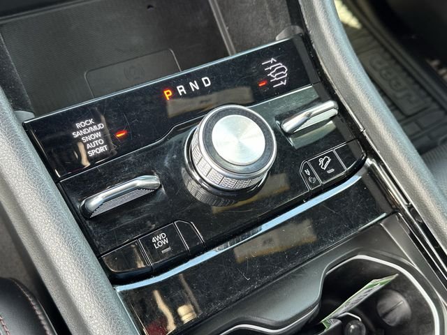 Used 2022 White Jeep Summit image 20