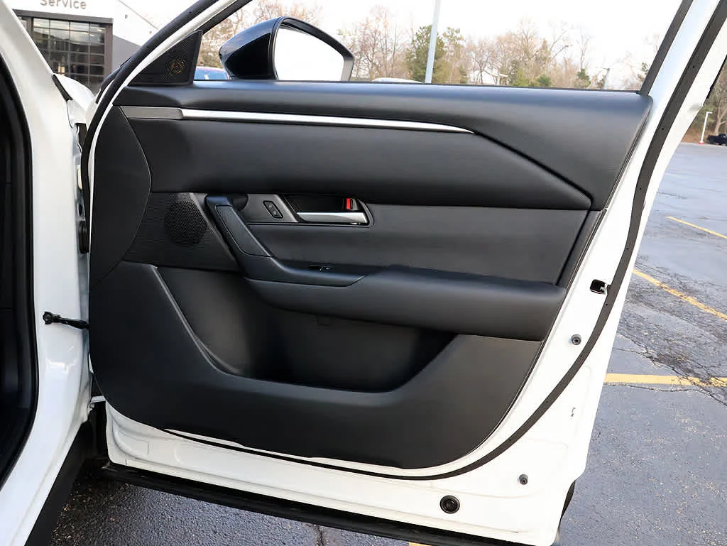 2025 Mazda CX-50 Preferred - Photo 27