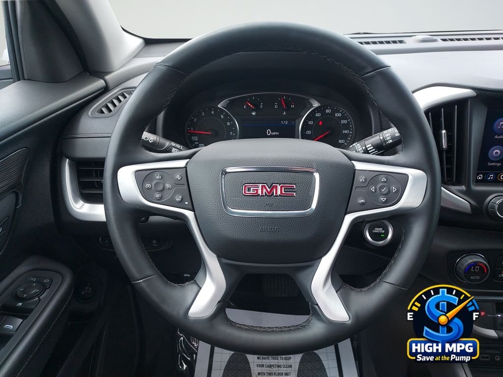 Used 2024 White GMC SLT image 21