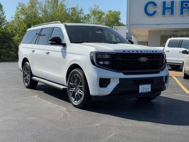 New 2026 Star White Metallic Tri-Coat Ford Platinum image 2