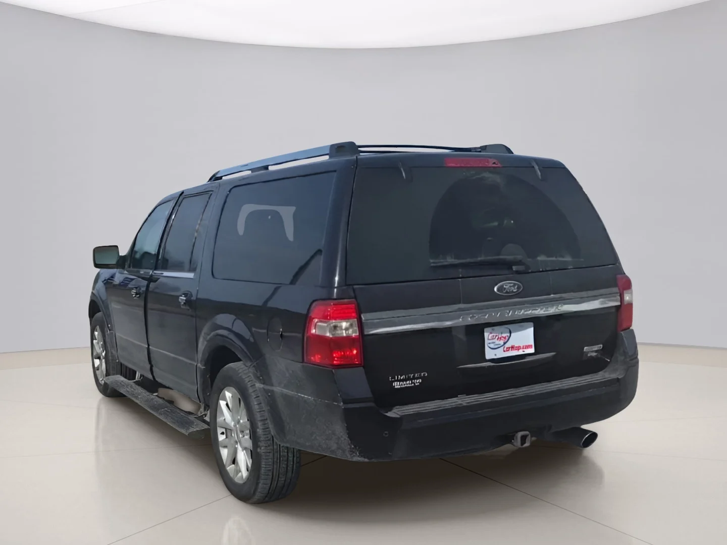 Used 2016 Black Ford XLT image 4