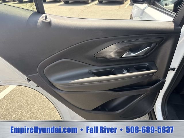 2024 GMC Terrain SLT - Photo 26