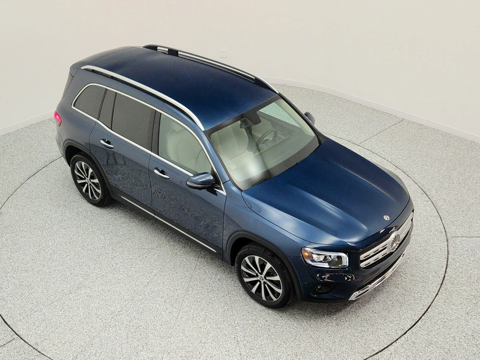 Used 2022 Denim Blue Metallic Mercedes-Benz GLB 250 SUV image 24