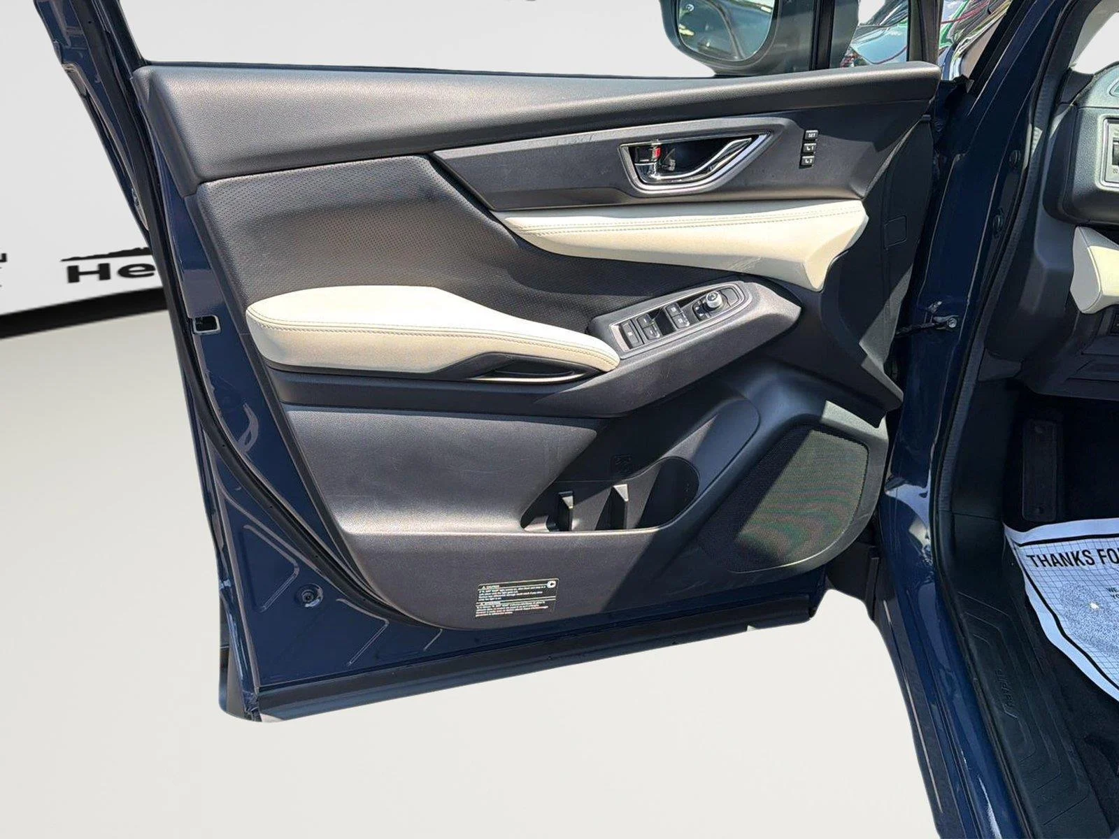 2024 Subaru Ascent Limited - Photo 9