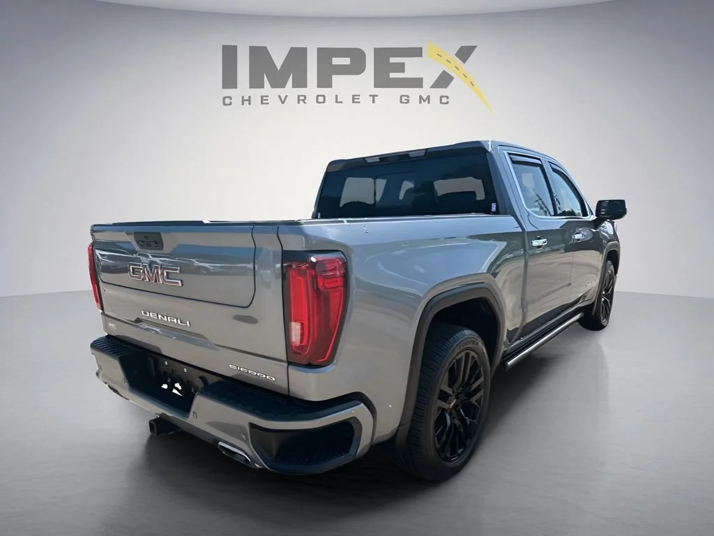 Used 2021 SATIN STEEL METALLIC GMC Denali image 6