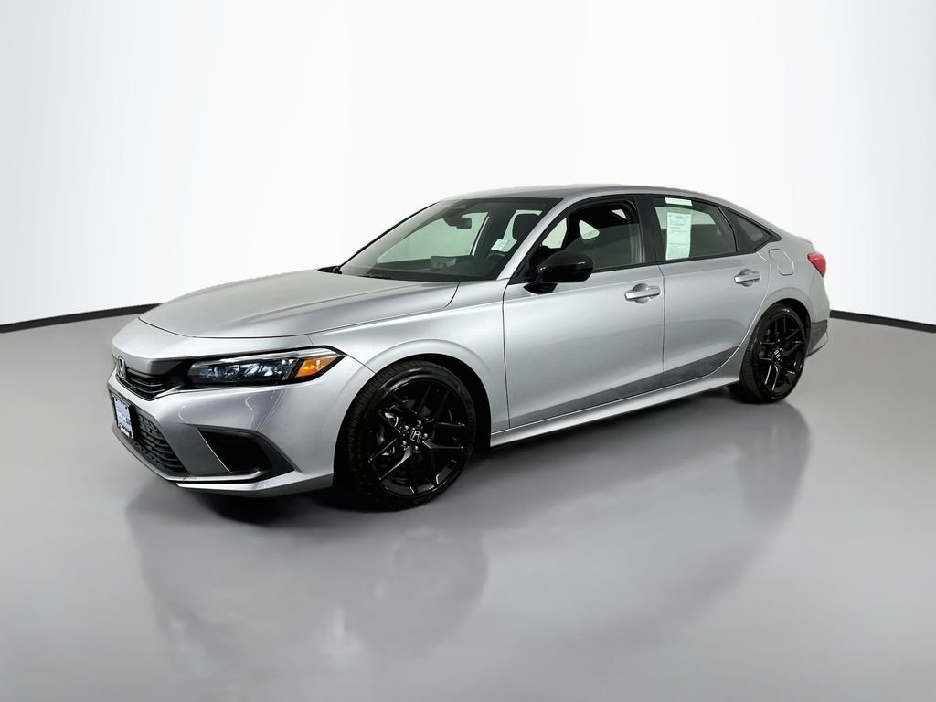 Used 2023  Honda Sport image 3