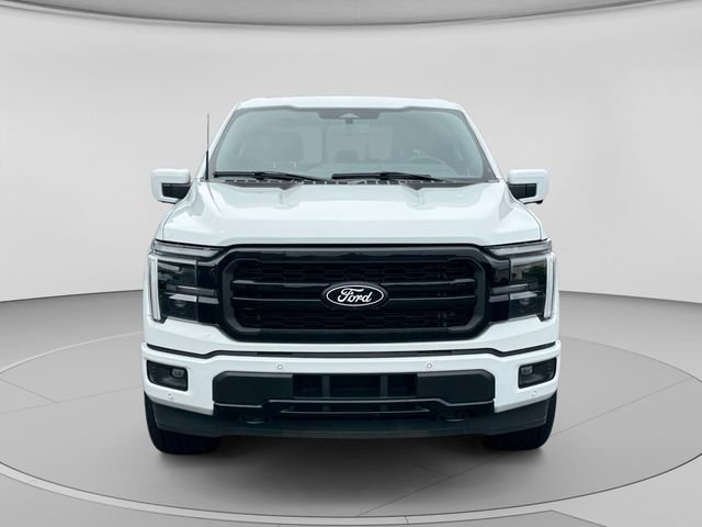 Used 2025 White Ford Lariat image 8