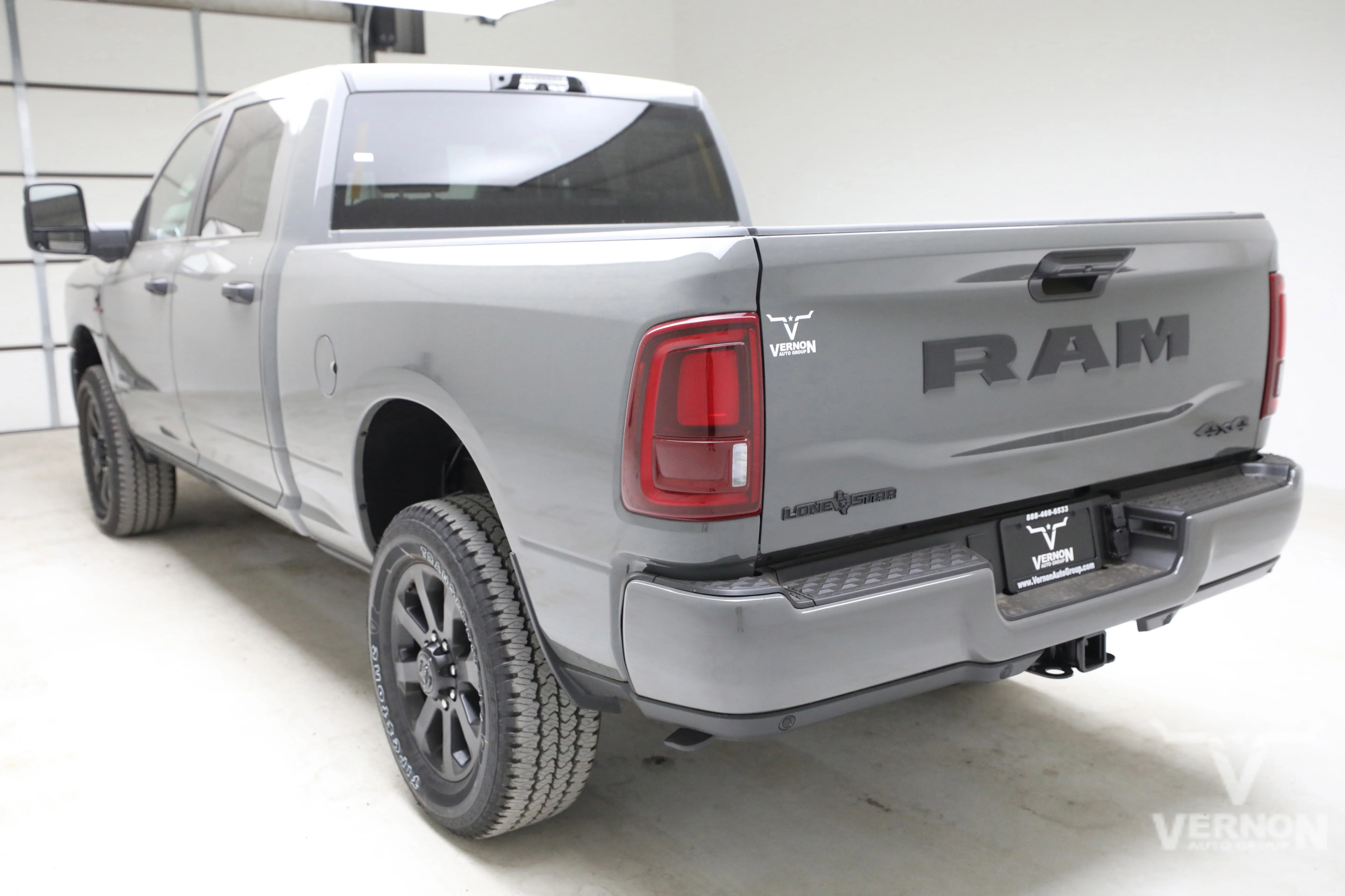 New 2026 Ram 2500 SLT Lonestar Night Edition Crew Cab 4x4