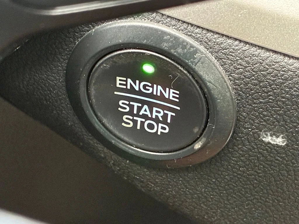 Used 2020  Ford SE image 53