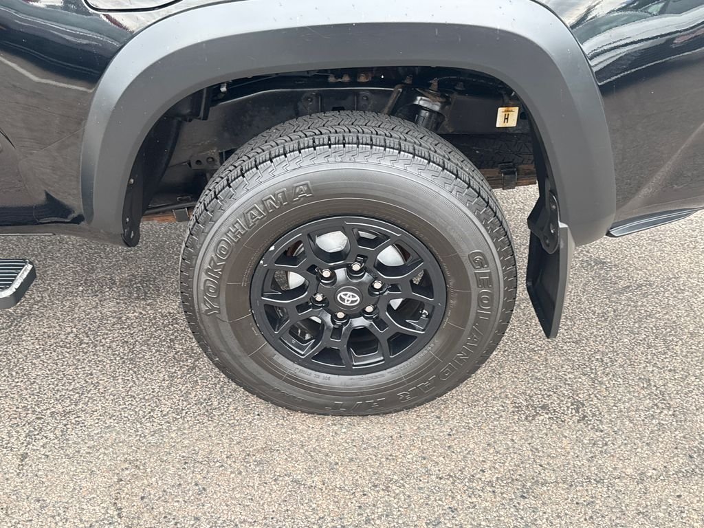 New 2019 Black Toyota SR image 39